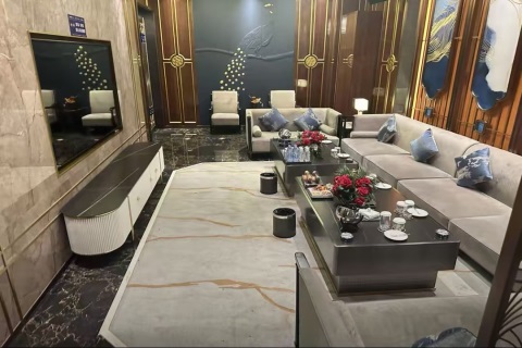 成都夜总会预订_成都汉莎国际KTV,高端商务娱乐新地标,火爆全城之选